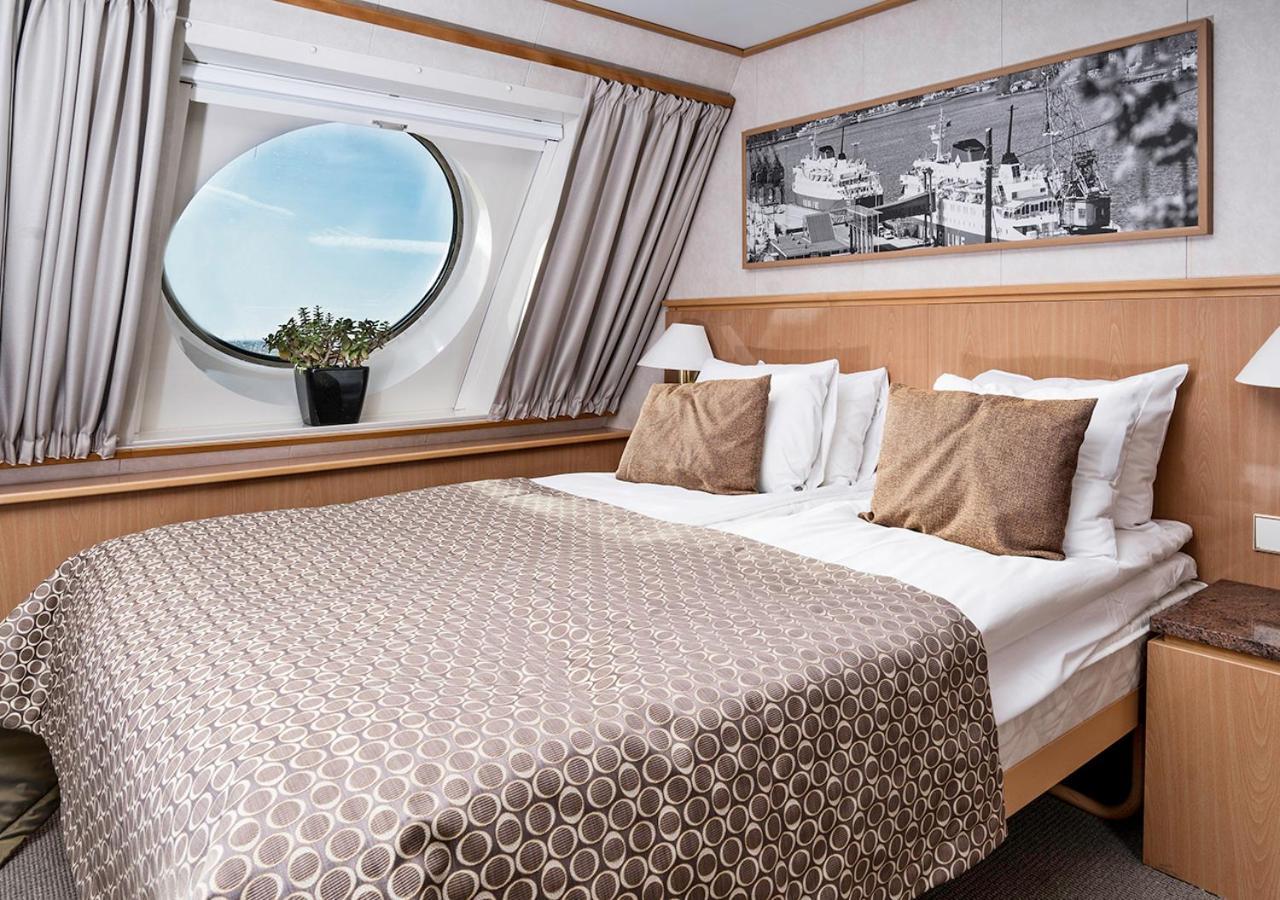 Viking Line Ferry Viking Xprs - One-Way Journey From Helsinki To Tallinn Номер фото